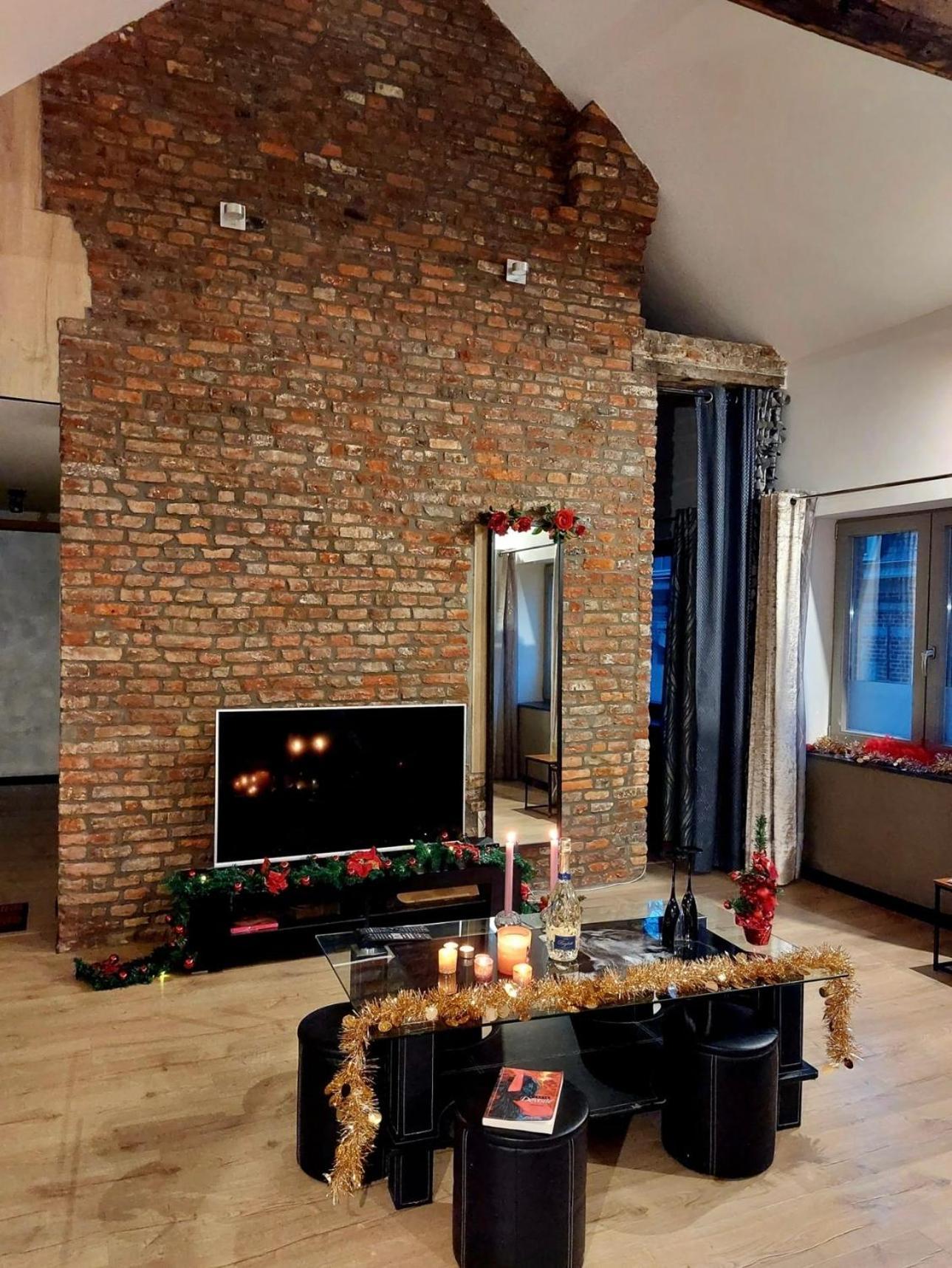Appartements De Charme Dadou Mons Belgium Exterior foto